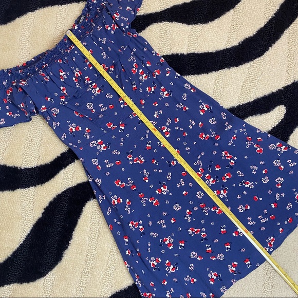 EXPRESS Off The Shoulder Blue Floral Dress Size 4 - Picture 6 of 7